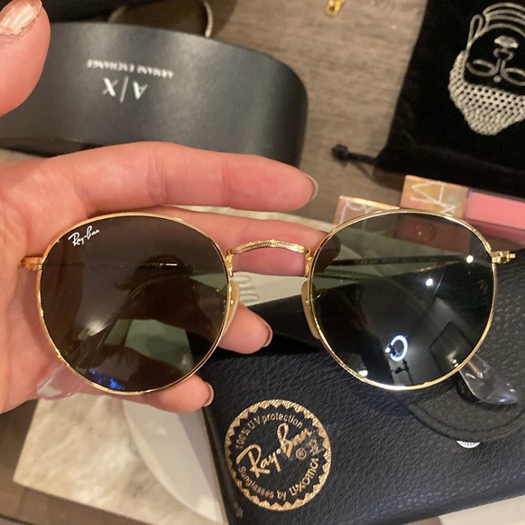 Rayban Sunglasses - Picture 2 of 3